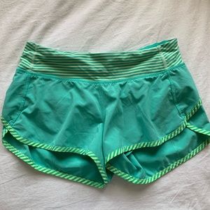 Lululemon Speed Short 4-Way Stretch 2.5”